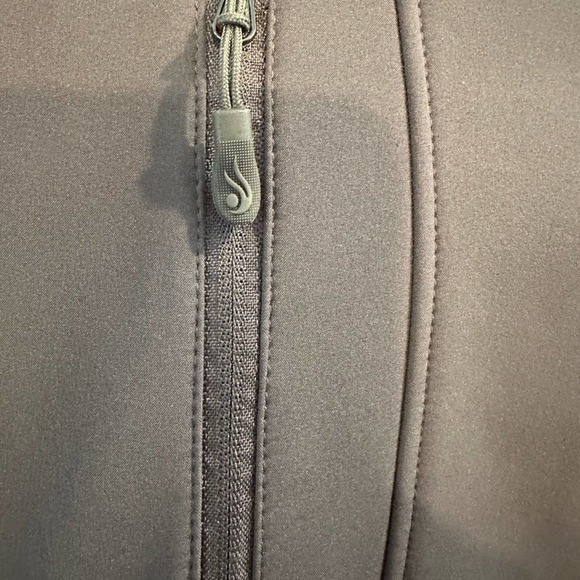 Ideology Activewear - Dark Gray Jacket with Pink Ombre zipper - NWOT - Picture 8 of 10